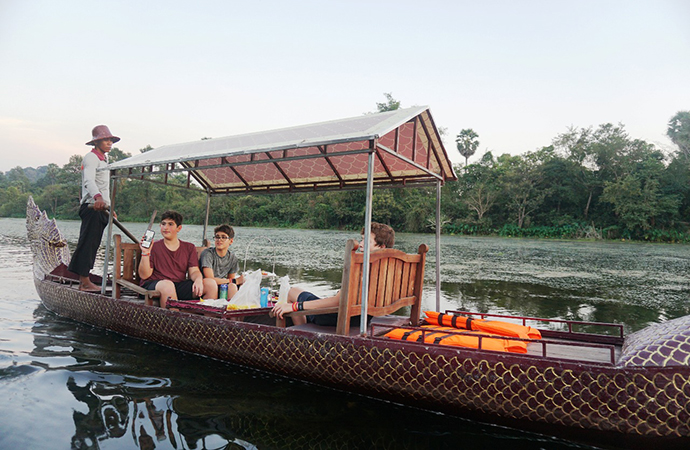 A Visit To The Cambodia Village of Chansor